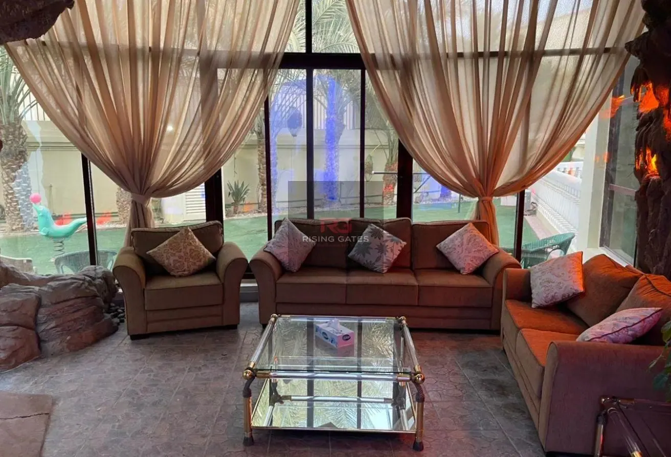Mansion Living | Private Pool| Cinema| Roof Garden