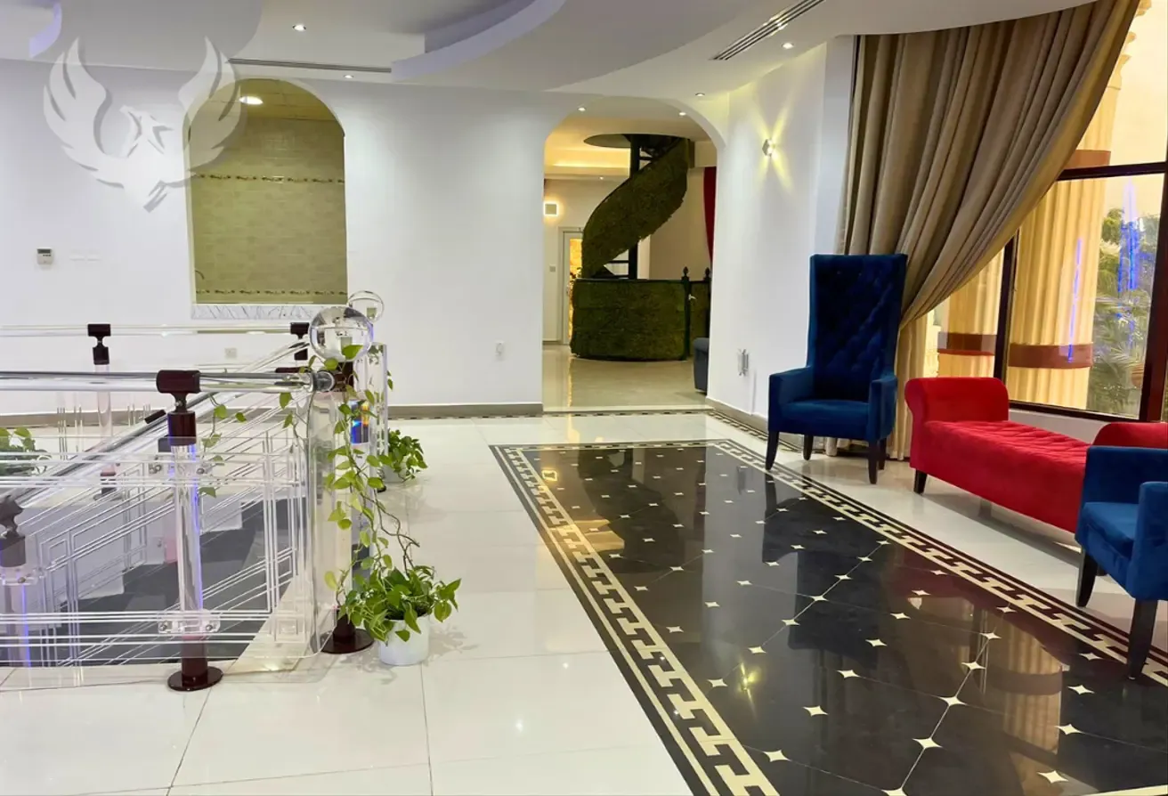 Ultra Luxury w/ Elevator | Pool | Jacuzzi | Cinema