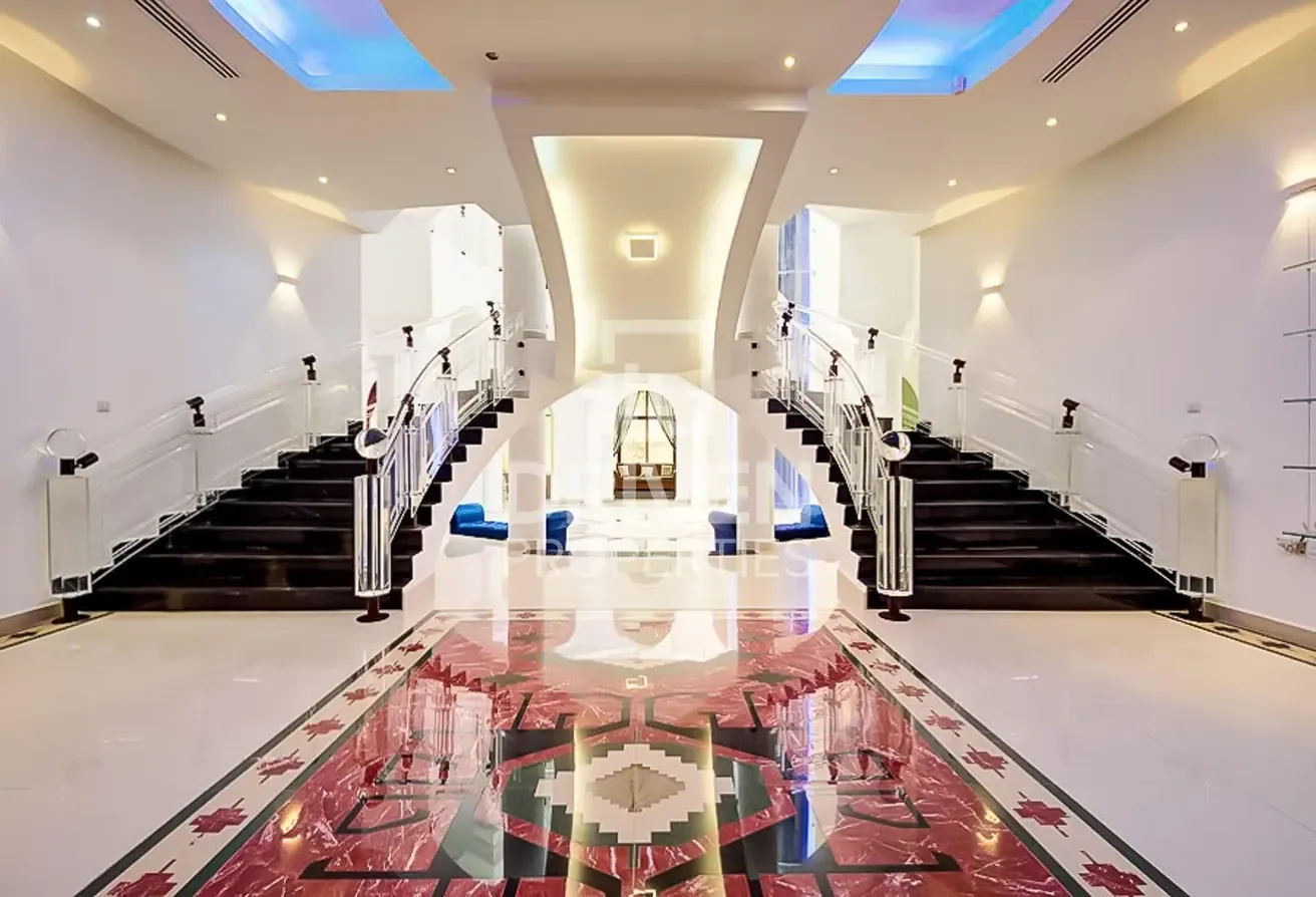 Furnished Villa | Unique Design | Well Maintained