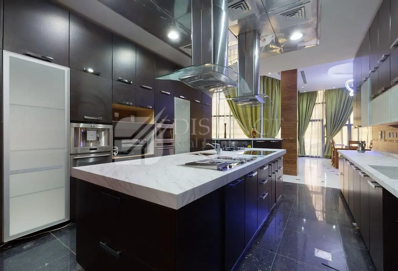 Ultra Luxury Villa, Cinema, Jacuzzi & Sauna