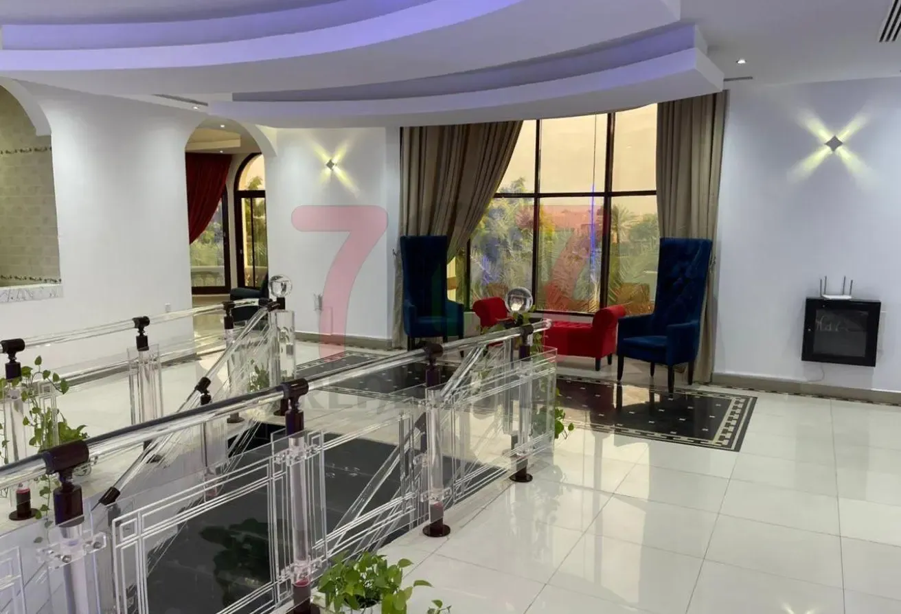 Luxury Villa | Lake View | Emirates Hills