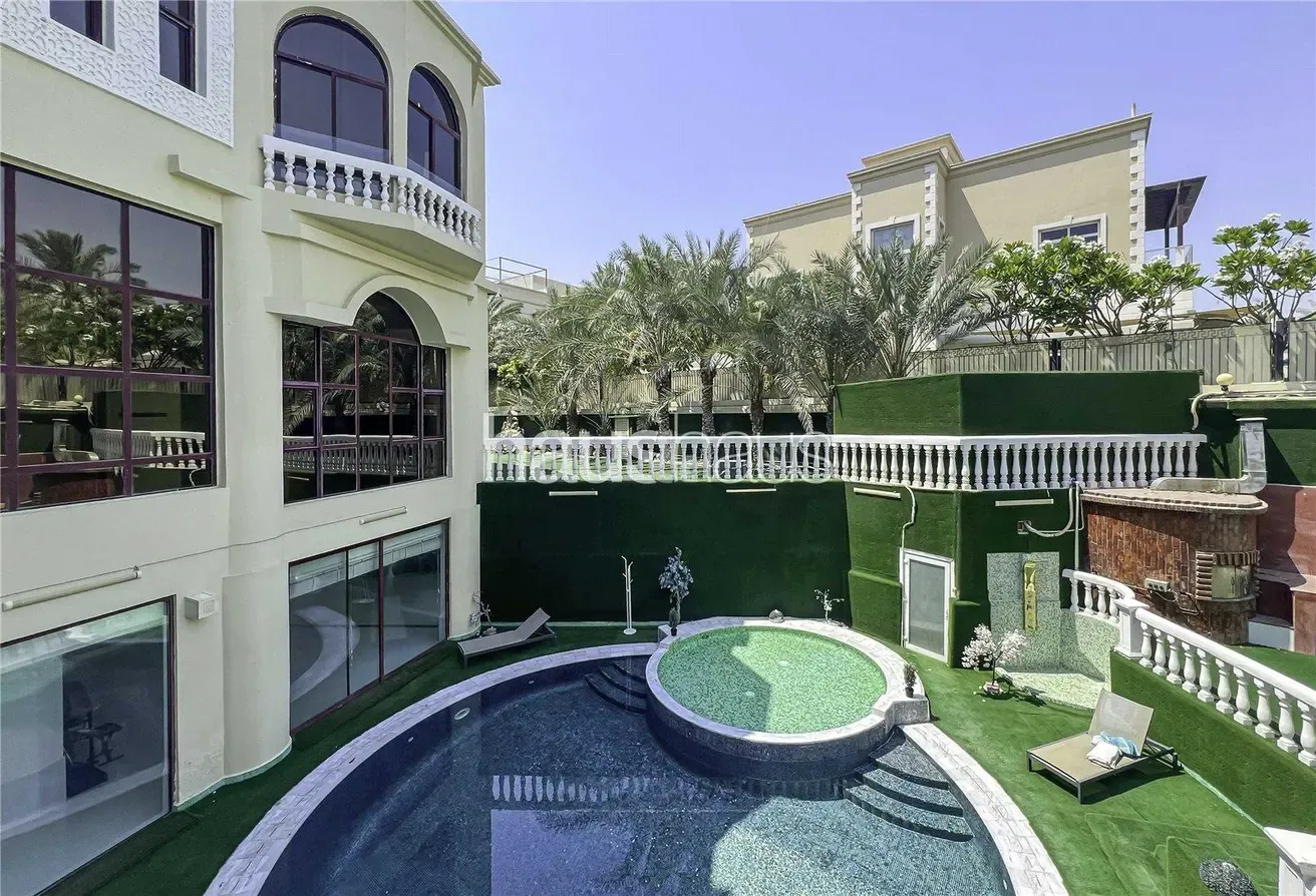 Emirates Hills | Stunning Lake Views | Vacant