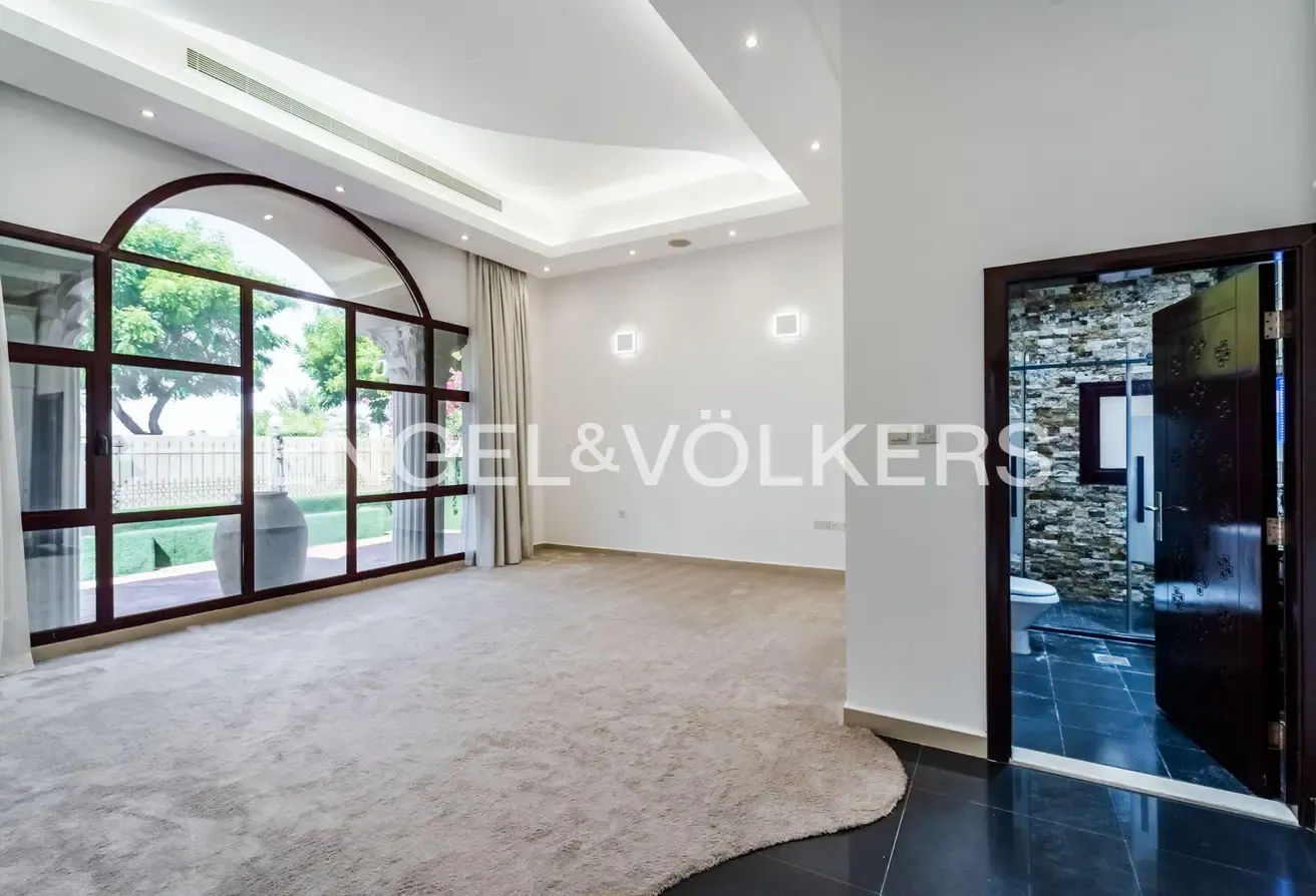 Wellness Sanctuary | Lakefront | Available Now