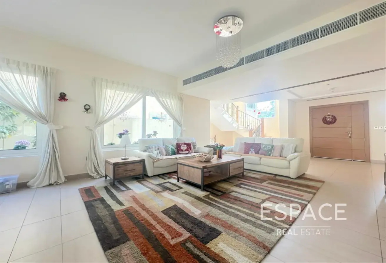 Prime Location | Park View | Private Pool