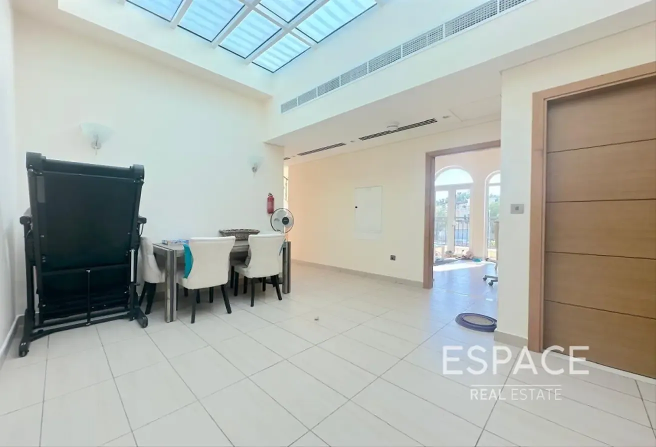 Prime Location | Park View | Private Pool