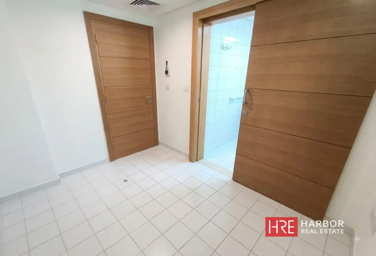 4BR Corner Villa | G+1 | Expansive Garden