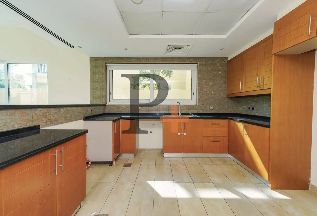 Vacant Family Home | 4BR + Maid | Quiet Community