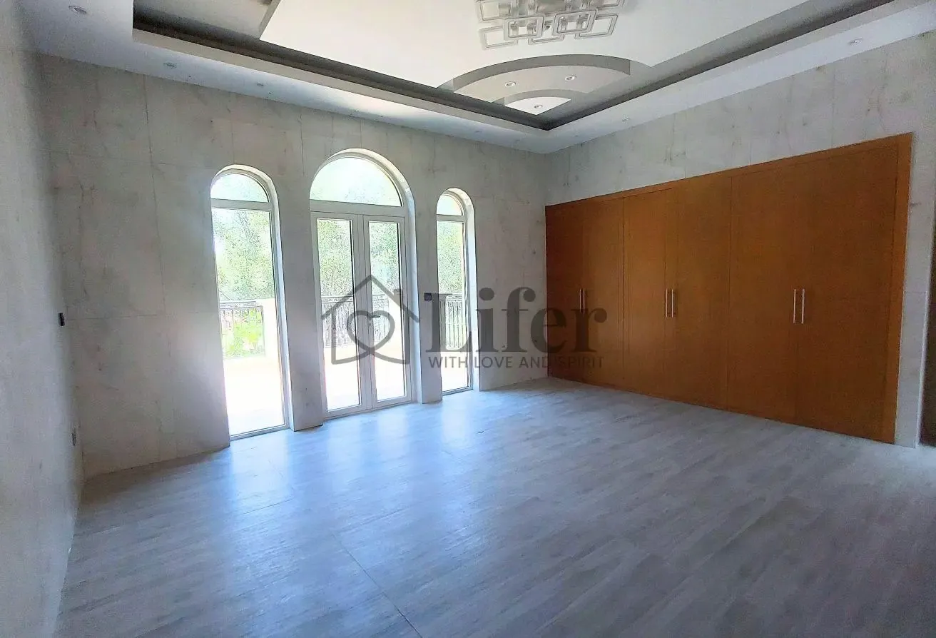 Exceptional 4BR Villa | Corner & Single Row