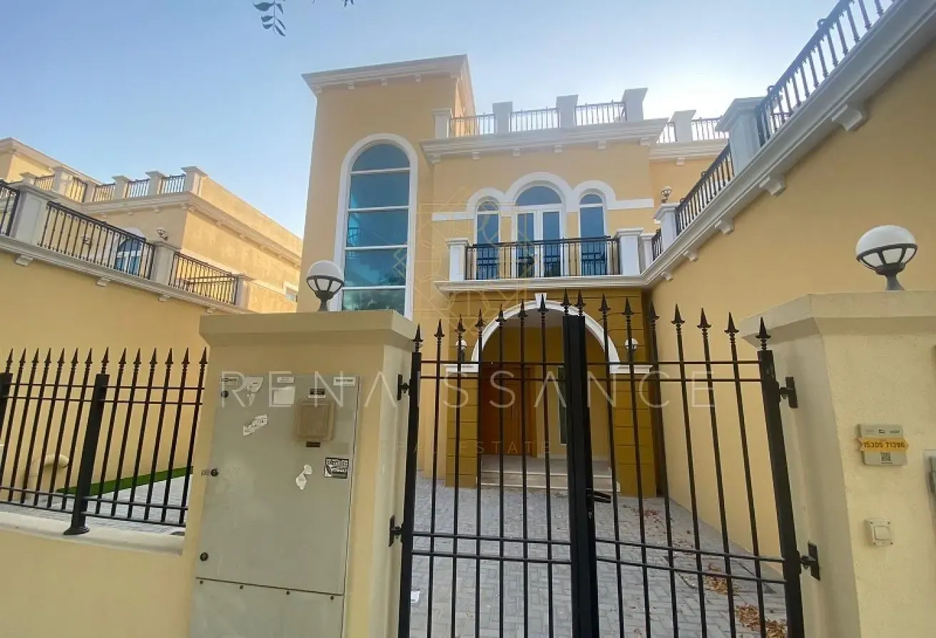 Premium Bright 4BR Villa | Vacant and Ready