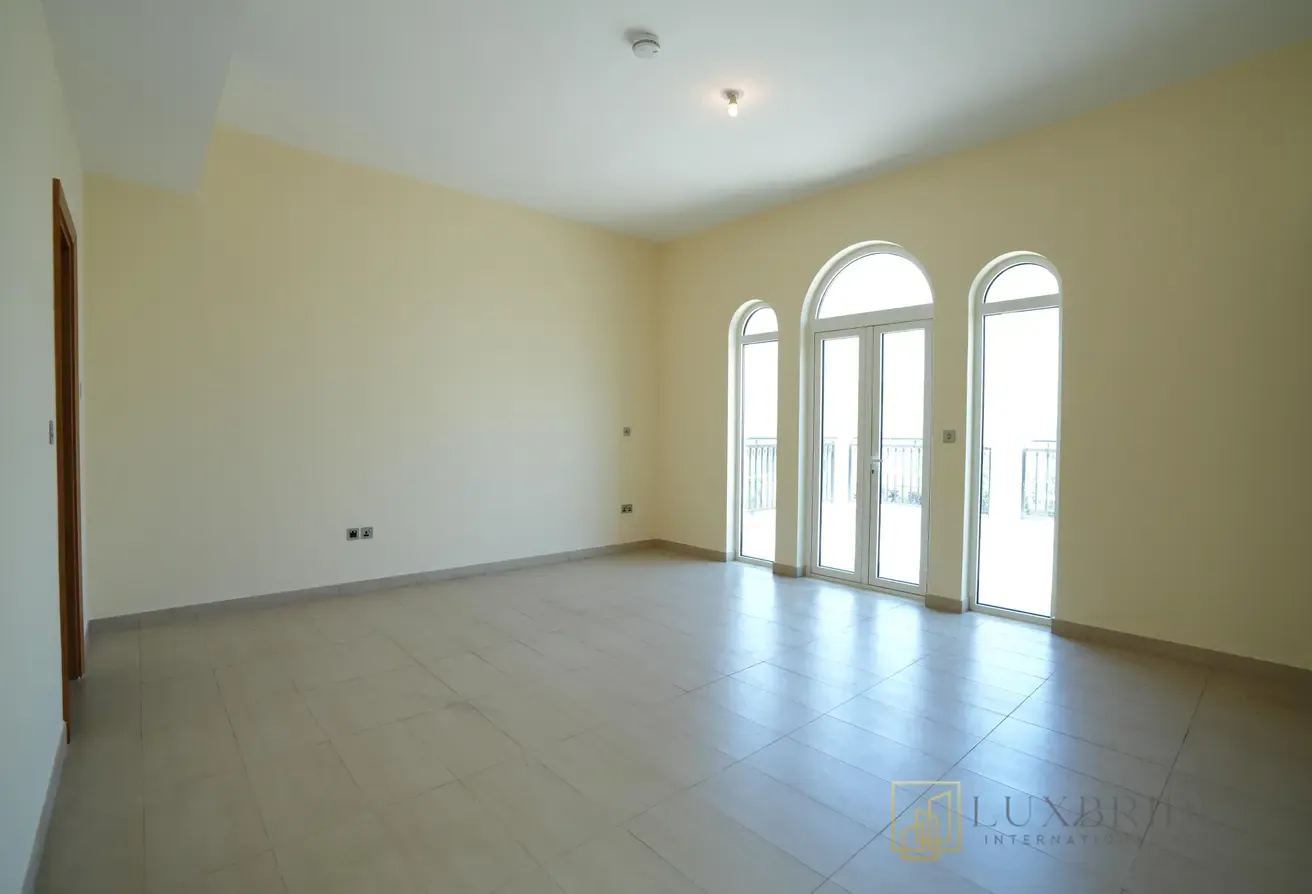 Luxurious Living | Vastu-Compliant | Spacious