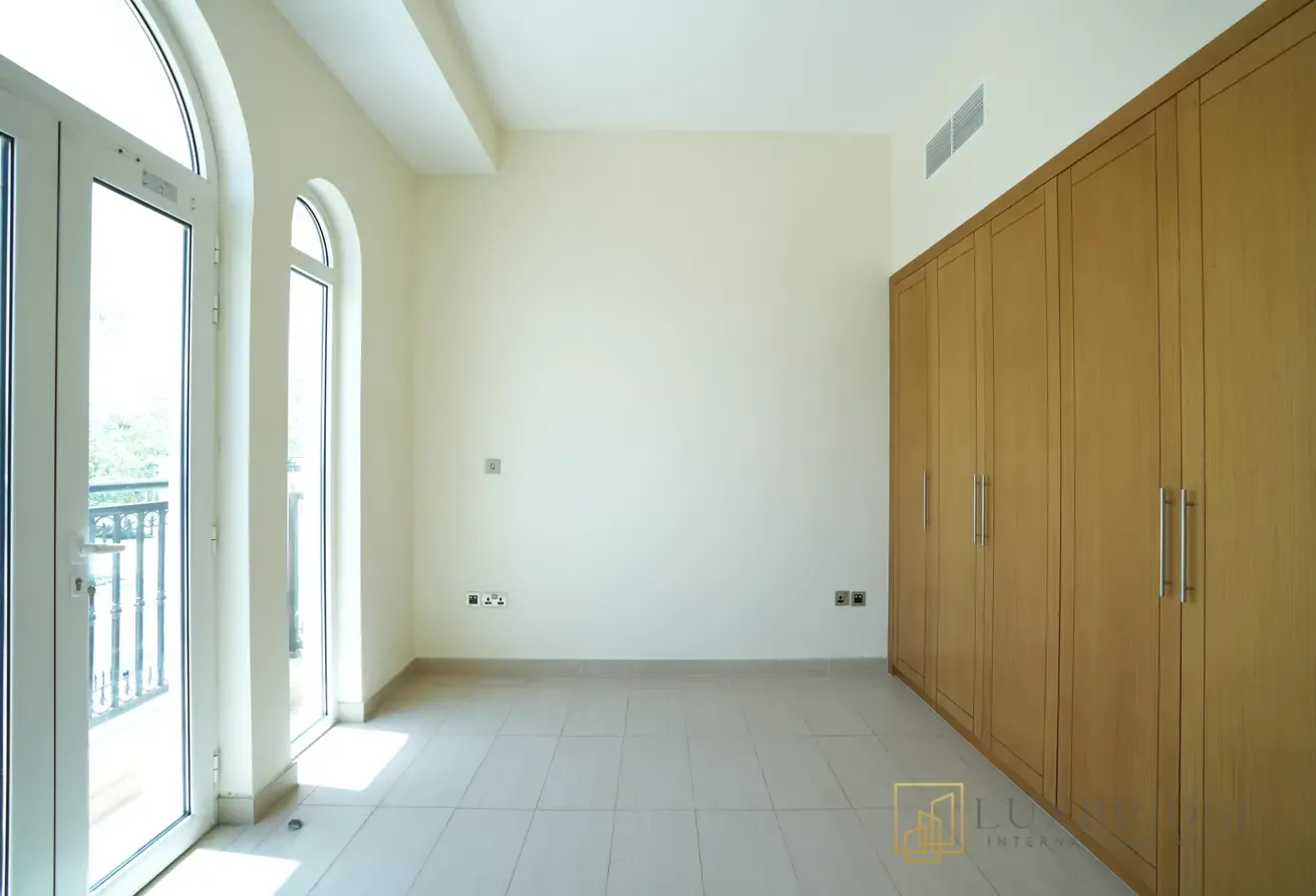 Luxurious Living | Vastu-Compliant | Spacious