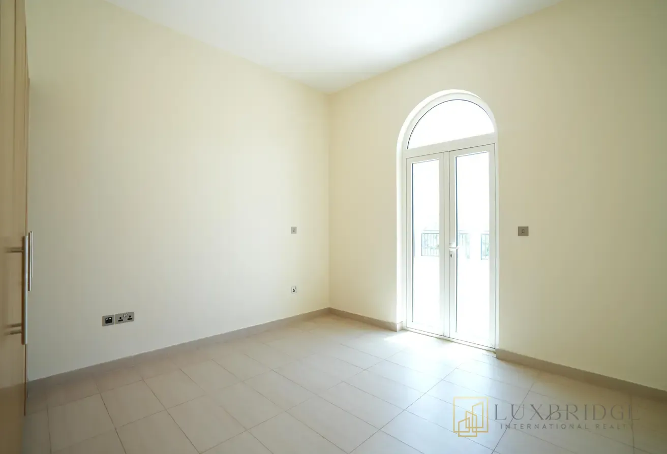 Luxurious Living | Vastu-Compliant | Spacious