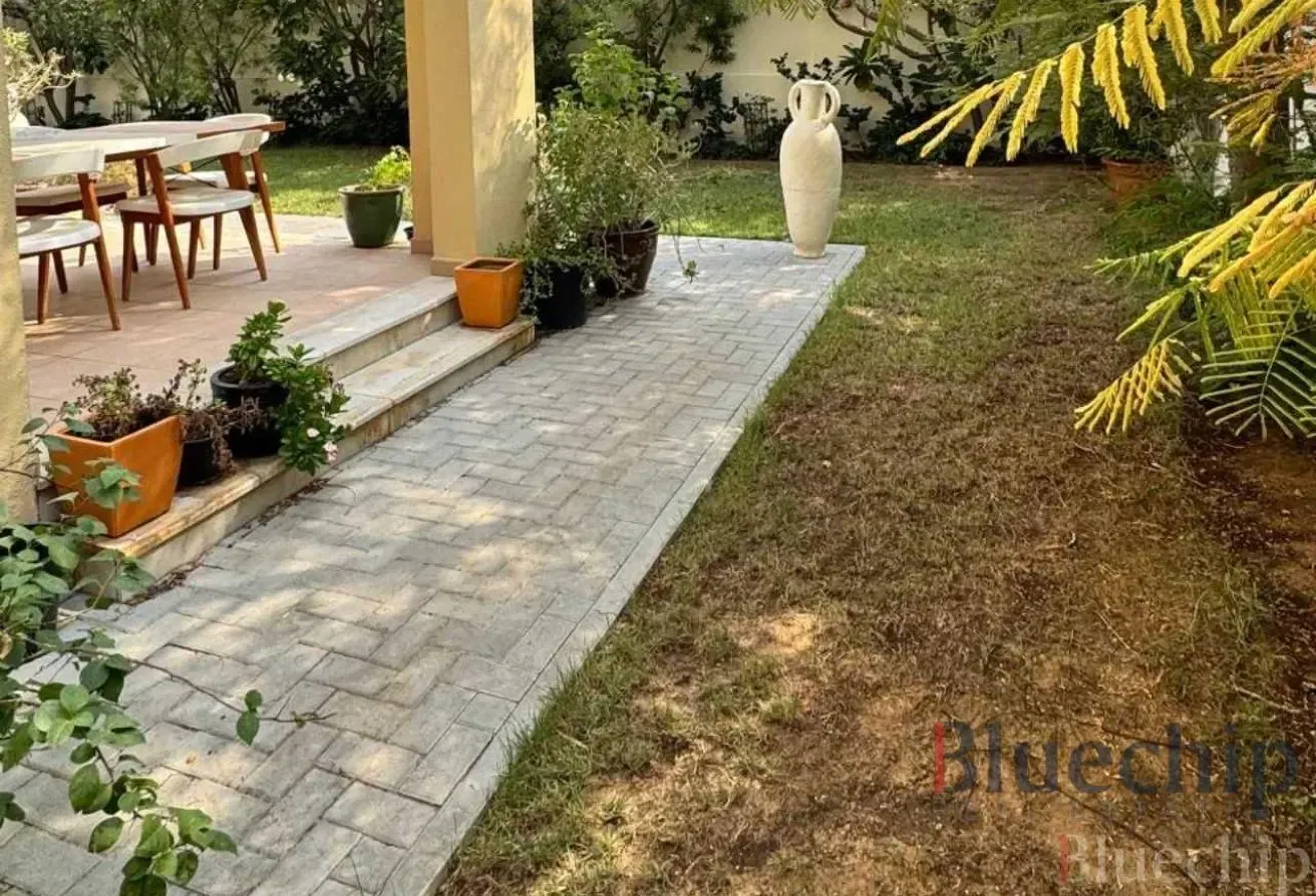 Nova 4BR Large | Lowest Price | Vacant
