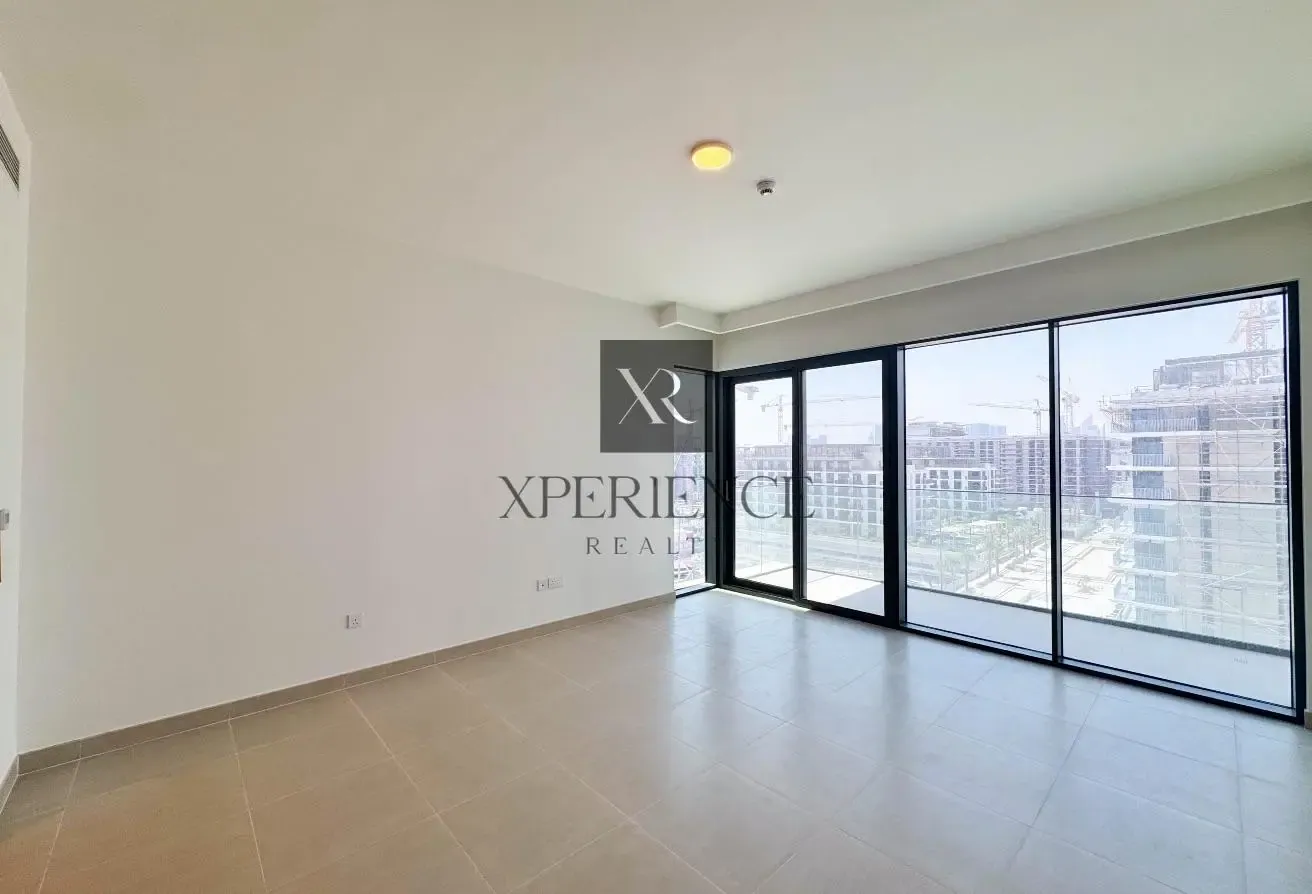 COMMUNITY EXPERT | CANAL POOL & BURJ VIEW |VACANT