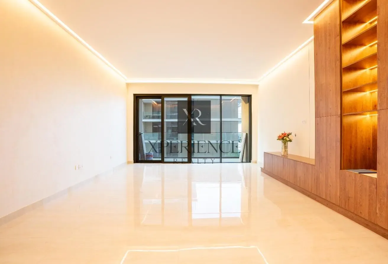 FULLY UPGRADED | MARINA VIEW | SPACIOUS LAYOUT