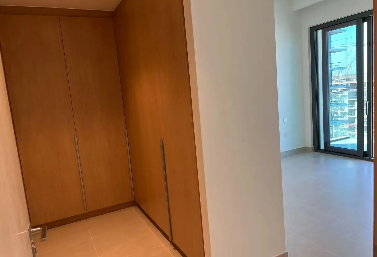 brand new/fully sea view/multiple cheques