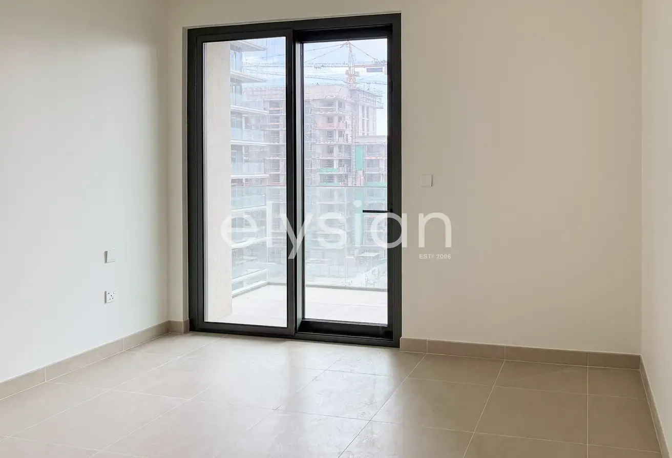 Spacious Layout | Vacant | Prime Location