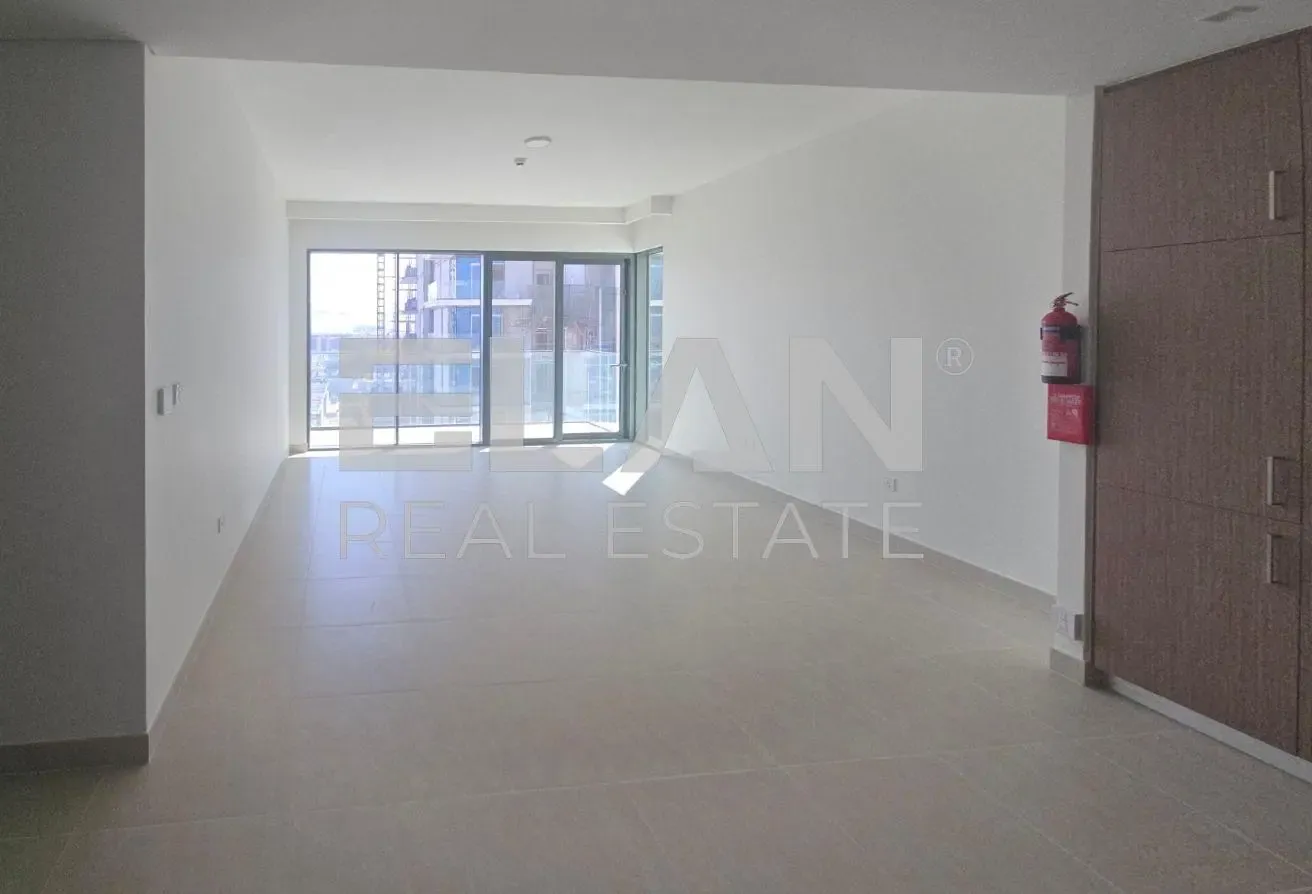 Spacious Layout | Bright Unit | Unfurnished