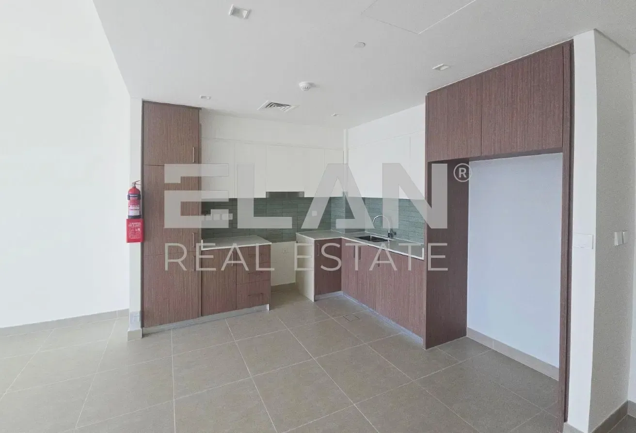 Spacious Layout | Bright Unit | Unfurnished