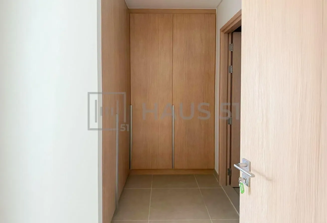 Full Dubai Skyline View | Luxurious | High Floor