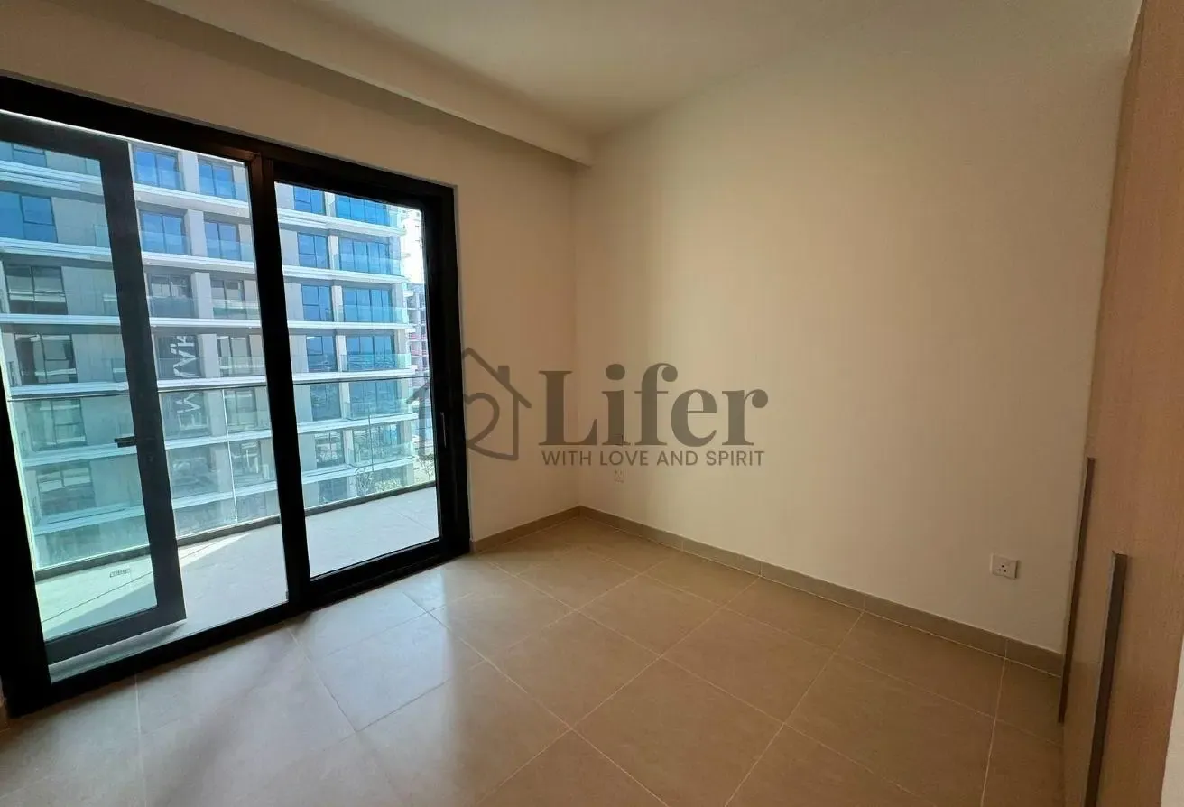 SPACIOUS 2 BHK I SEA VIEW I LOWER RENTAL