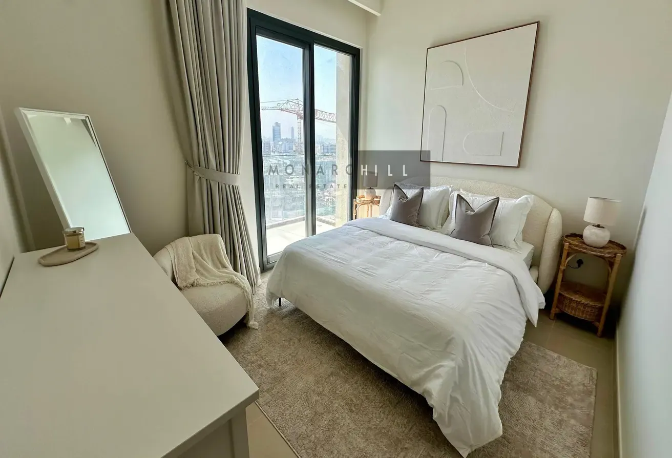 Fully Furnished | High Floor | Stunning Sea & Marina Views