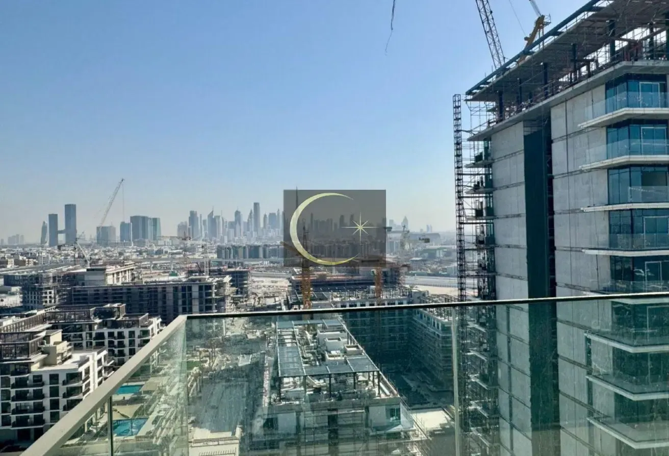 Luxury 2BR | Burj Khalifa & Skyline View | Vacant