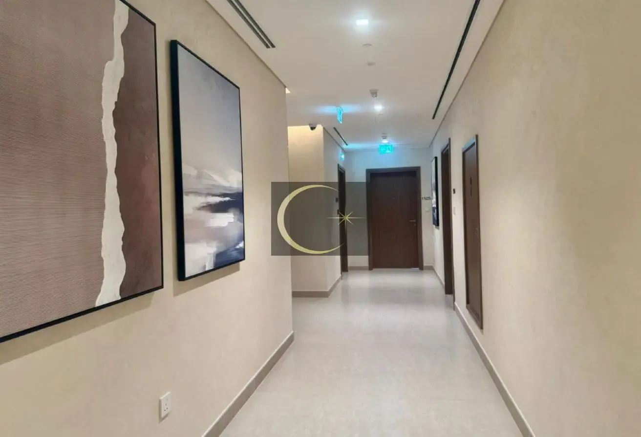 Luxury 2BR | Burj Khalifa & Skyline View | Vacant