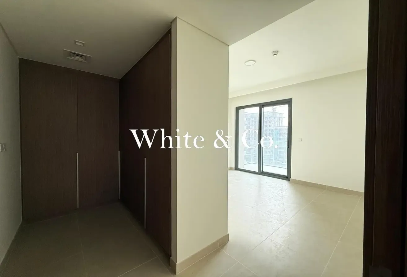 SEA & COMMUNITY VIEW | BRAND NEW | EMAAR