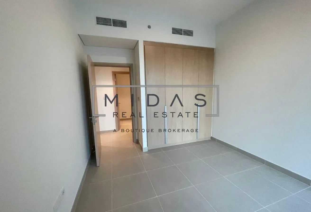 Brand New | Ready to Move in | Pool View