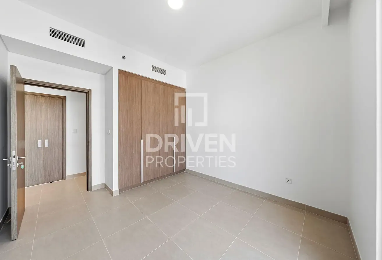 Ready to move in | Brand New | Prime Location