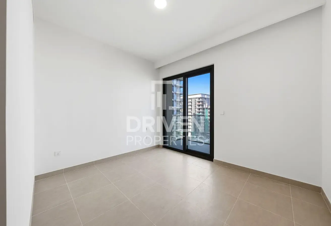 Ready to move in | Brand New | Prime Location
