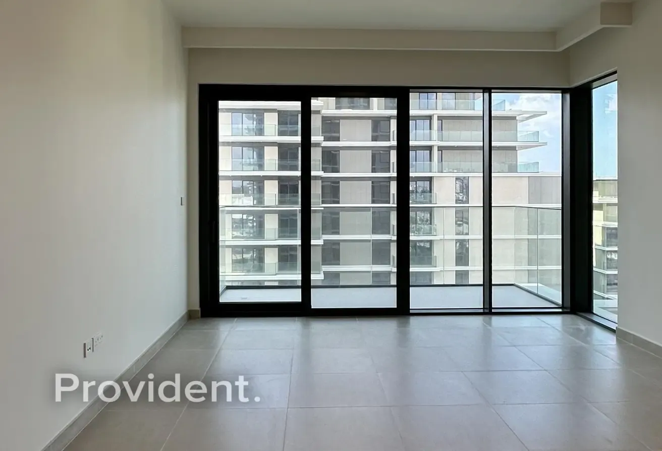 Brand New | Flexibe Cheques | Corner Unit