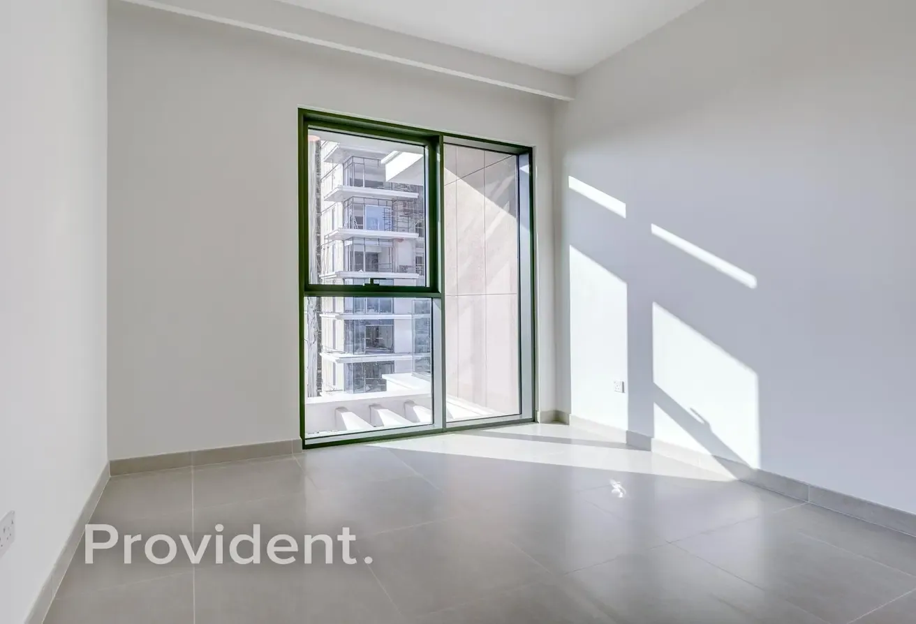 Brand New | Flexibe Cheques | Corner Unit