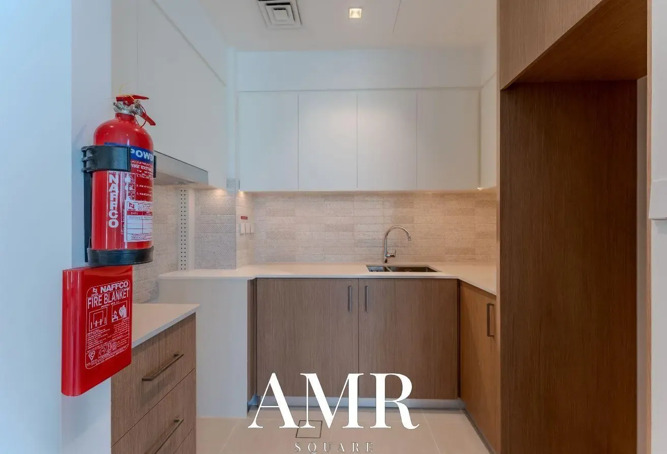 Sea and Marina View | Vacant | Price Reduced