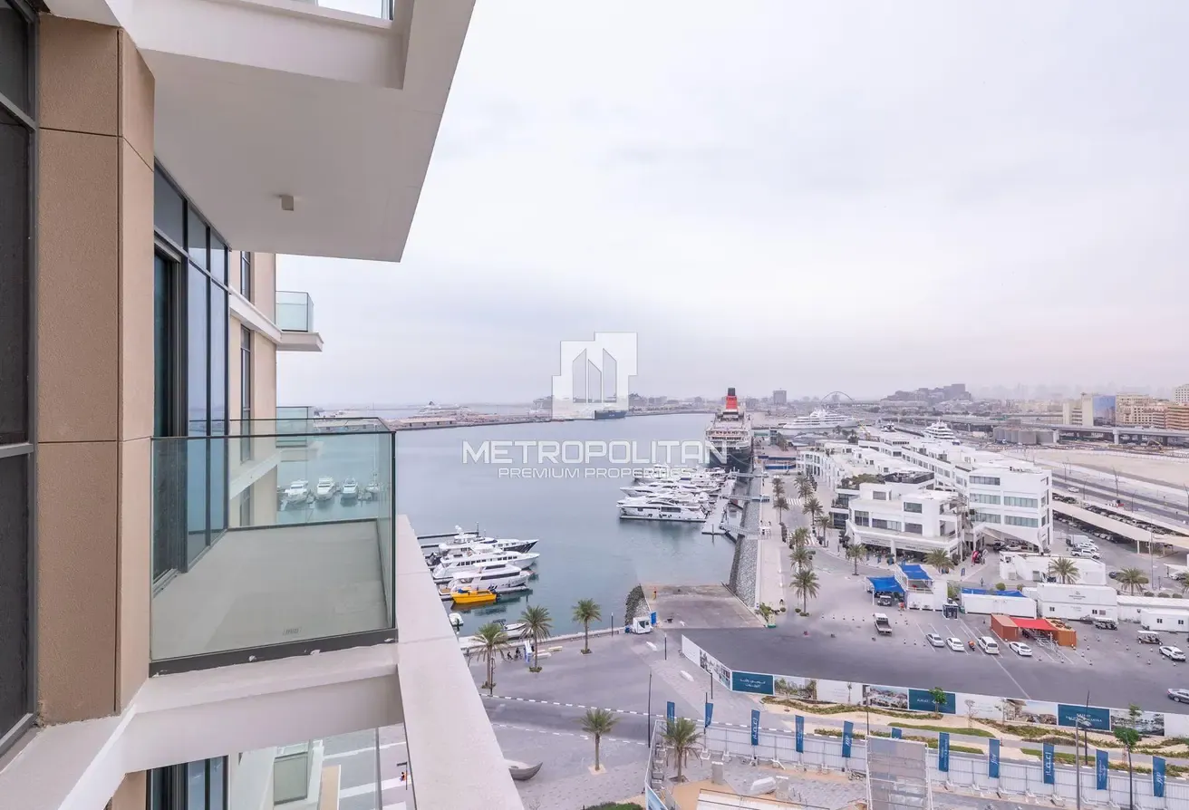 Sea View | Amazing Layout | Marina Lifestyle