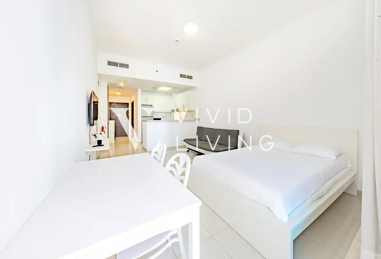 Sea Harbour View | Vacant | Partially Furnished