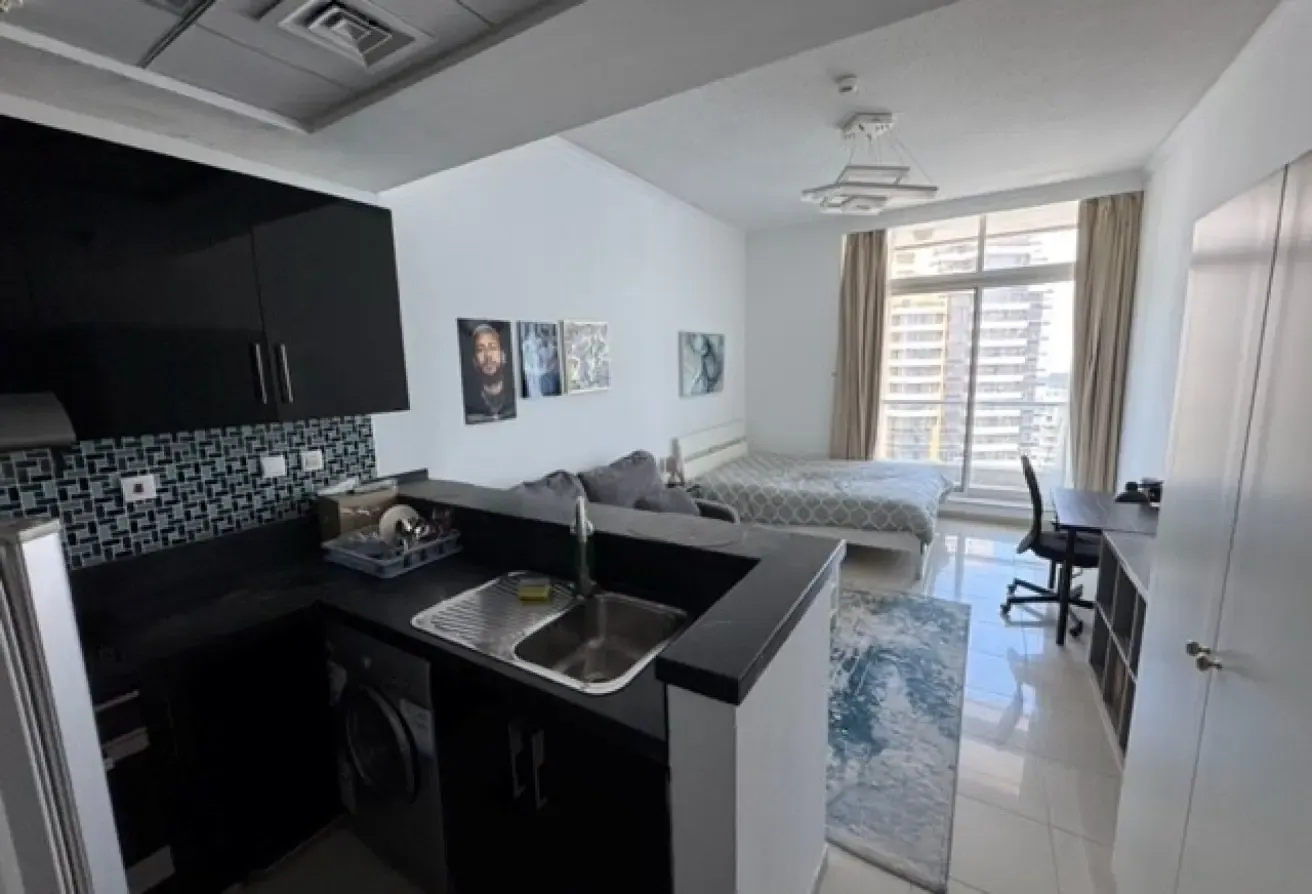 Modern Studio | High Floor | Sea and Marina View
