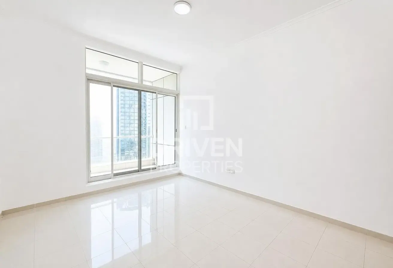 High End Unit | Top Location | Marina View