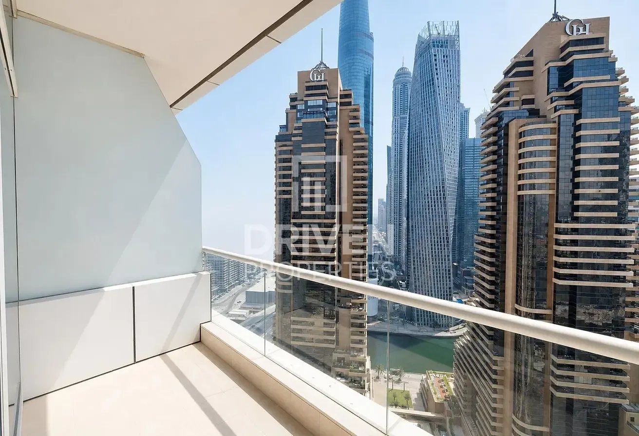 High End Unit | Top Location | Marina View