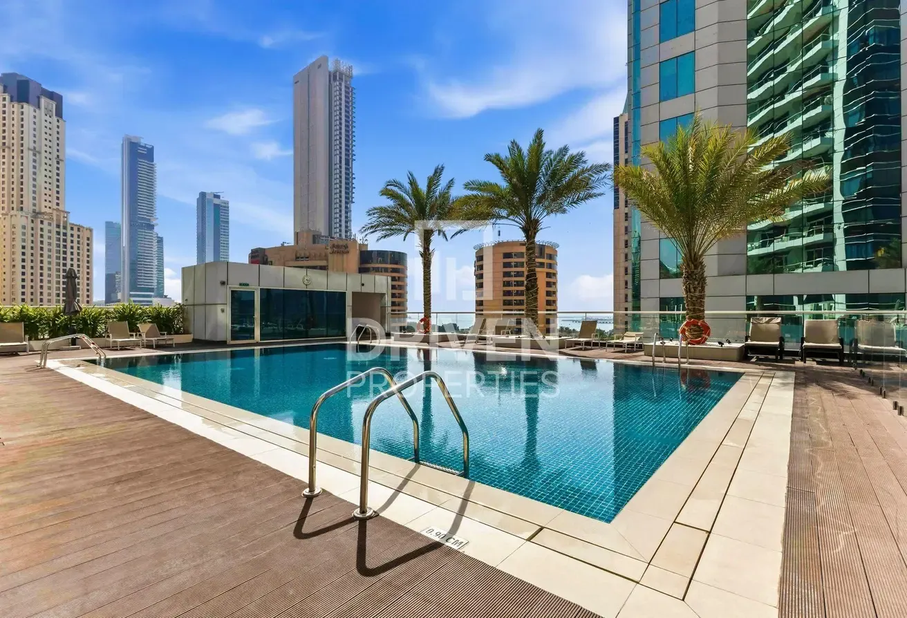 Great Layout | Easy Beach Access | Renovated