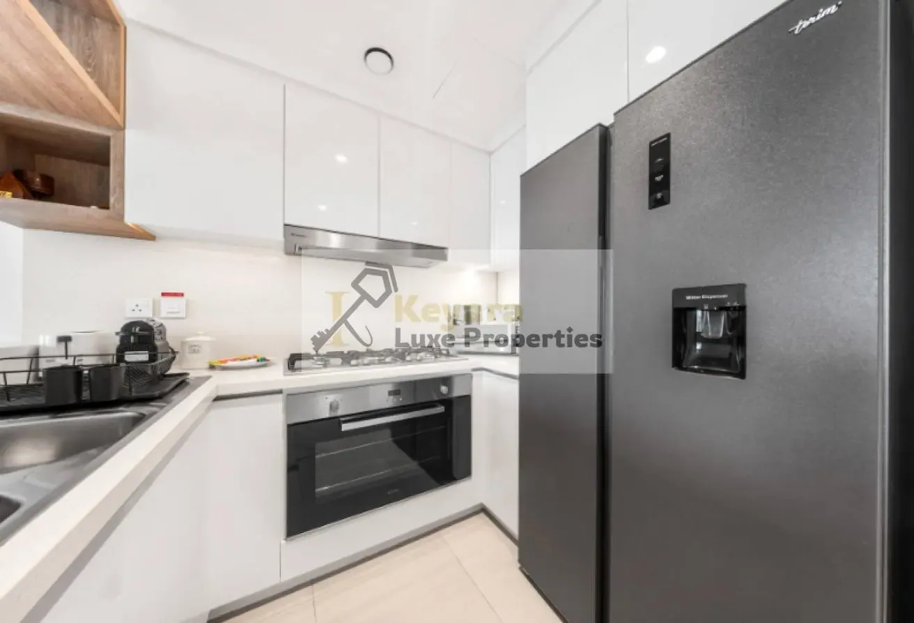 LUXURY LIVING | BURJ KHALIFA VIEW | VACANT