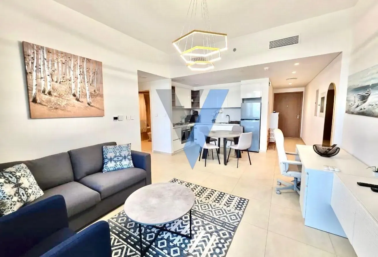 Spacious | Mid Floor | Fully Furnished | Vacant