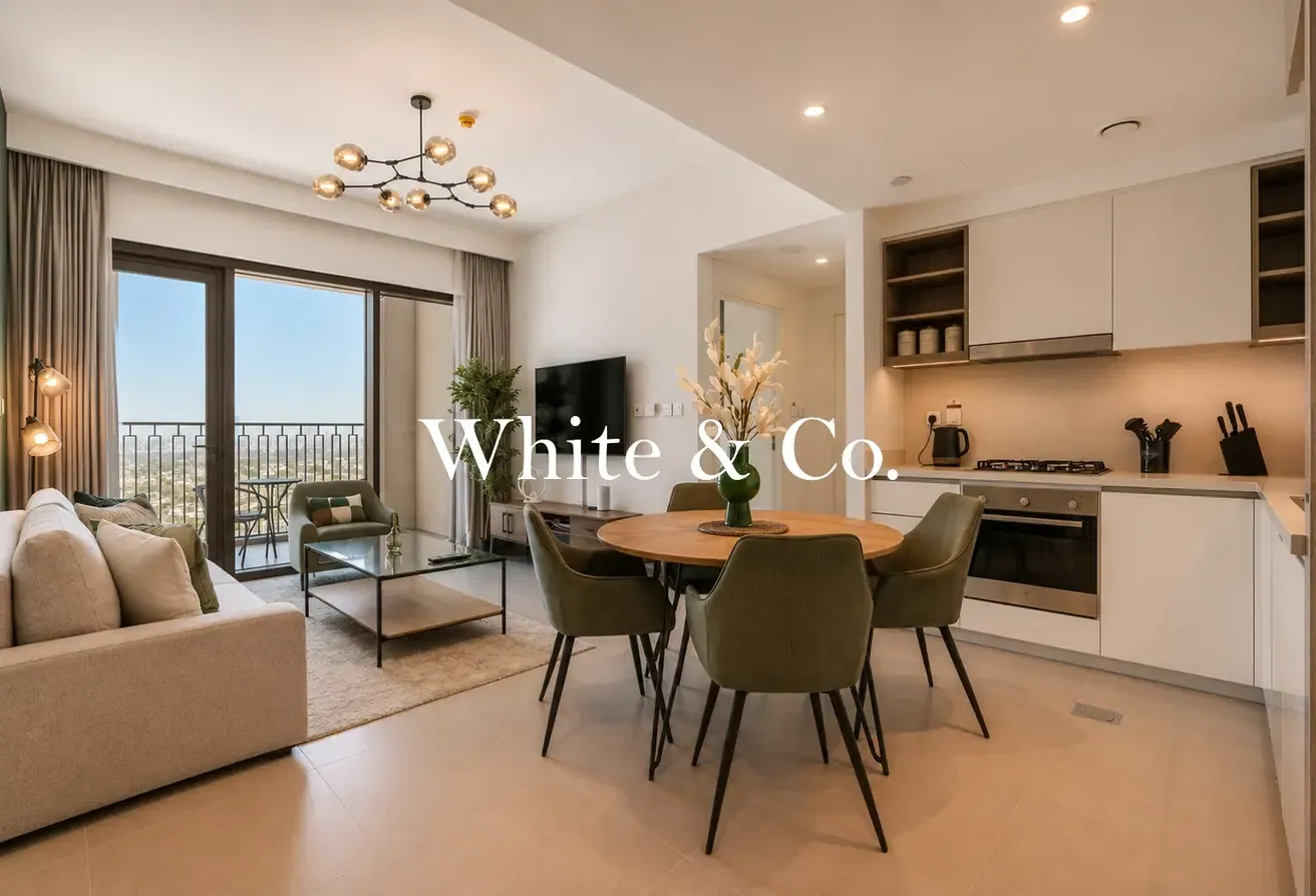 UPGRADED  |    BRAND NEW    |   BALCONY