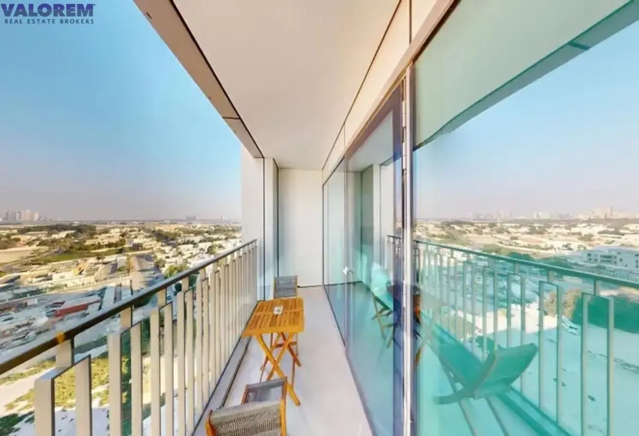 Cozy Apartment| Corner Unit | Fully Furnished