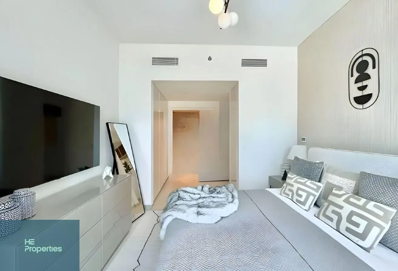 Downtown Views II Tower 3 2 BR
