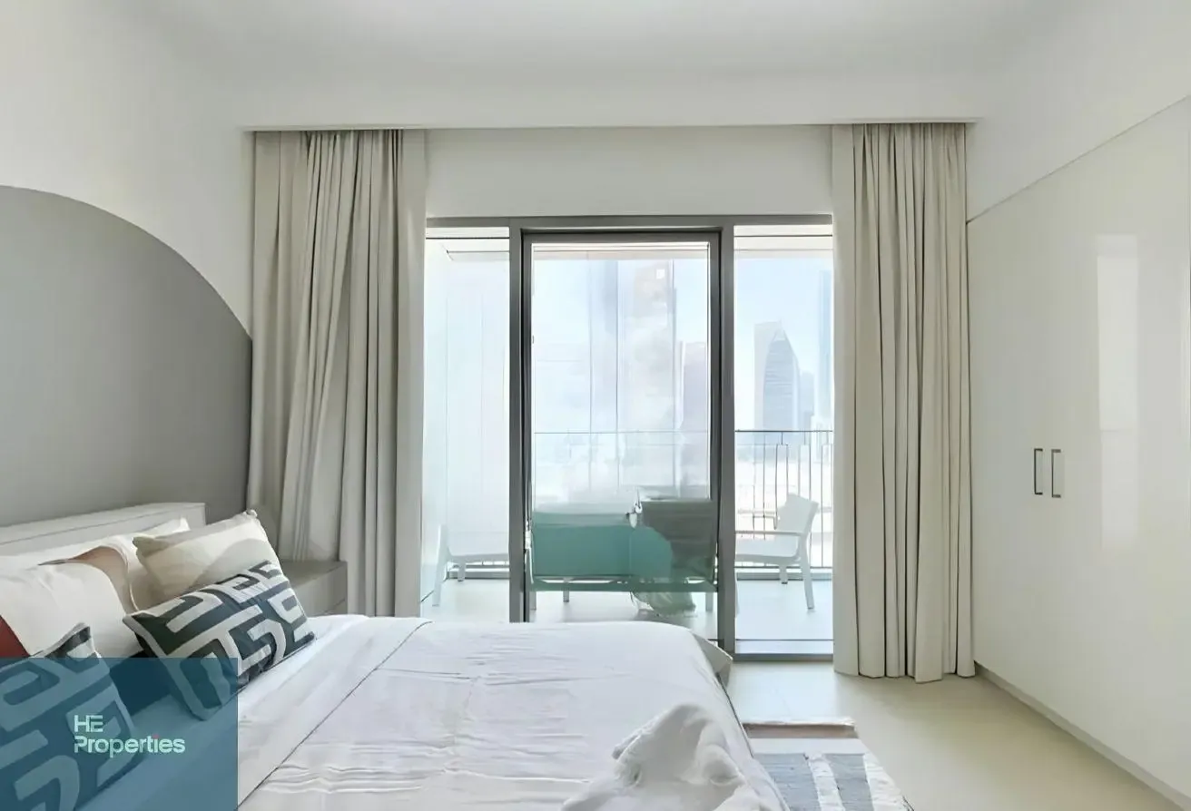Downtown Views II Tower 3 2 BR