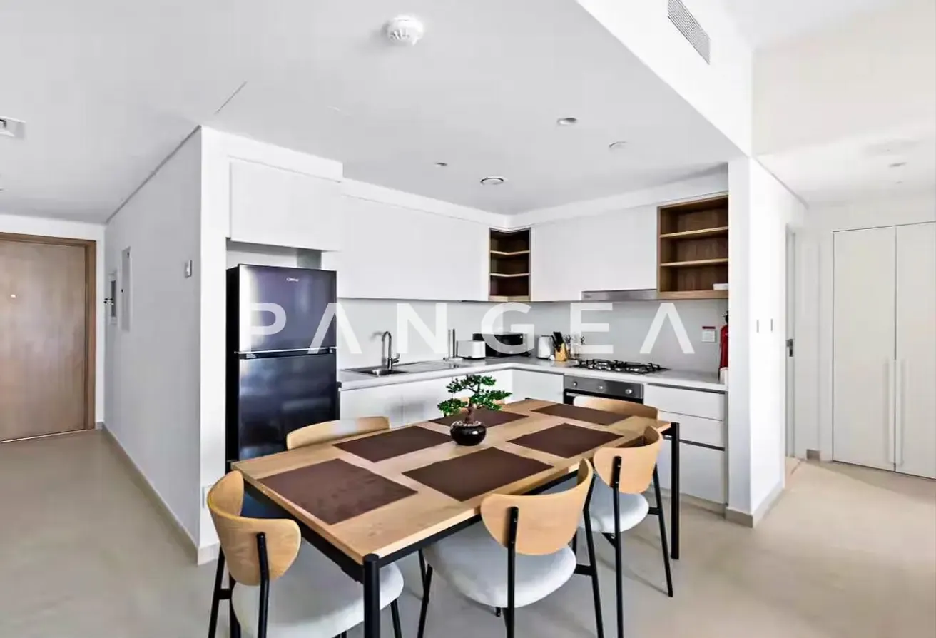 Fully Furnished I High Floor I Ready To Move In