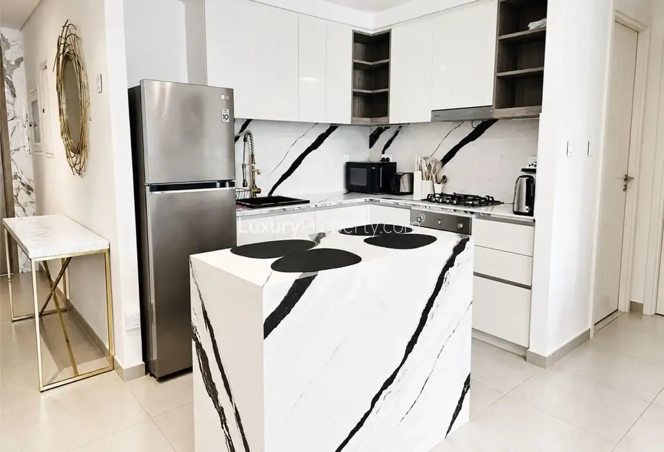 Upgraded | Chiller Free | High floor