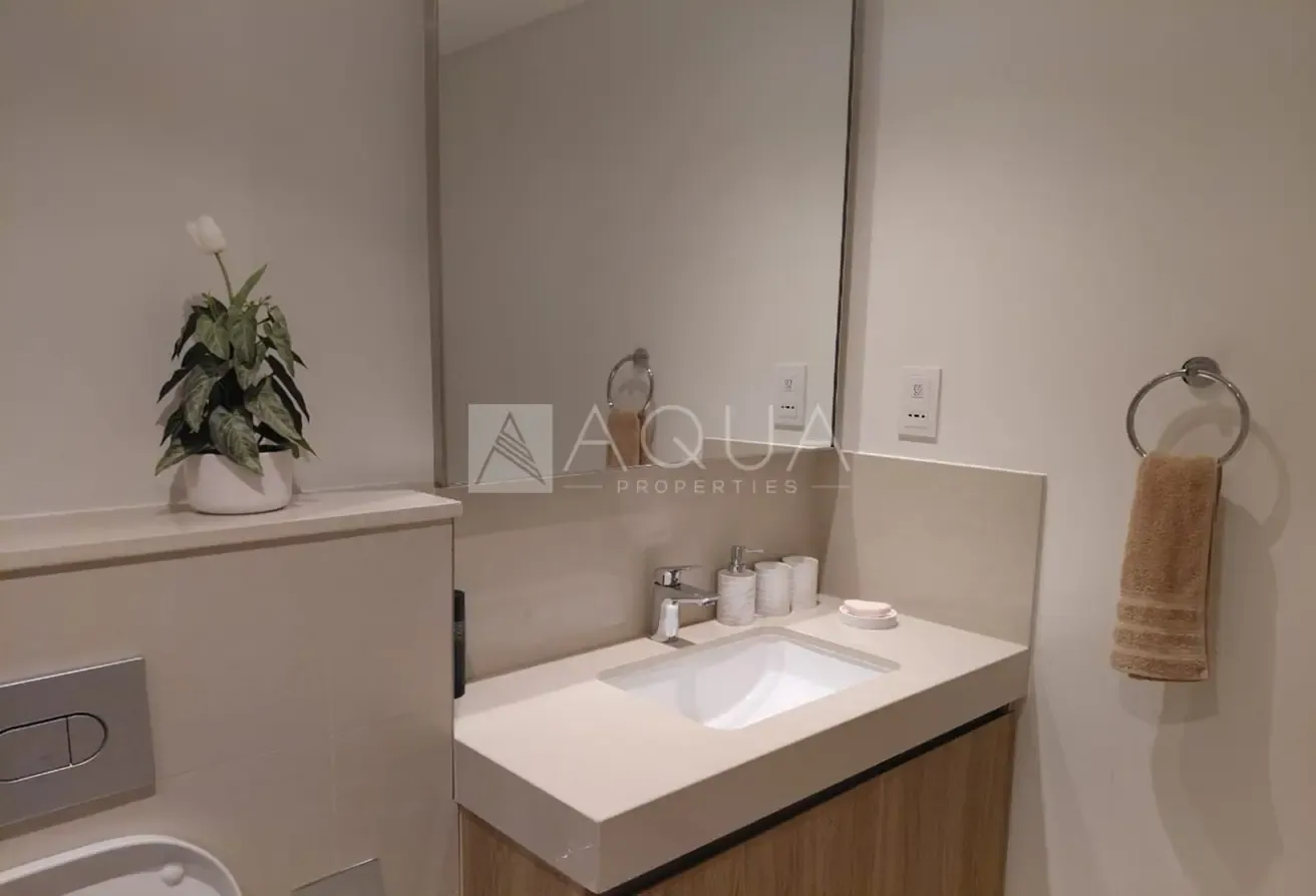 Vacant | Well Maintained | Fully Furnished | Walk to Dubai Mall